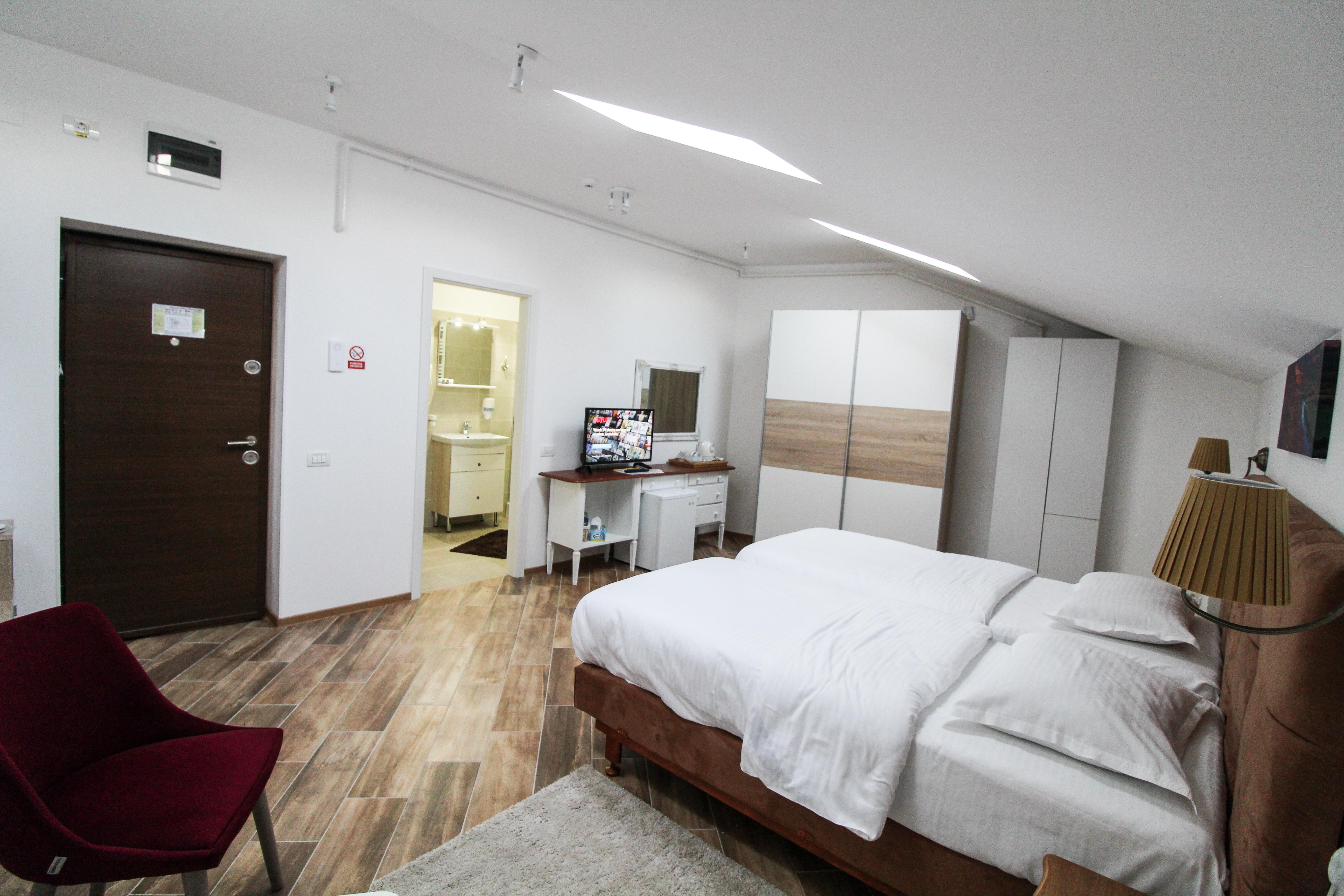 Hotel La Casa Centrale Букурещ Екстериор снимка