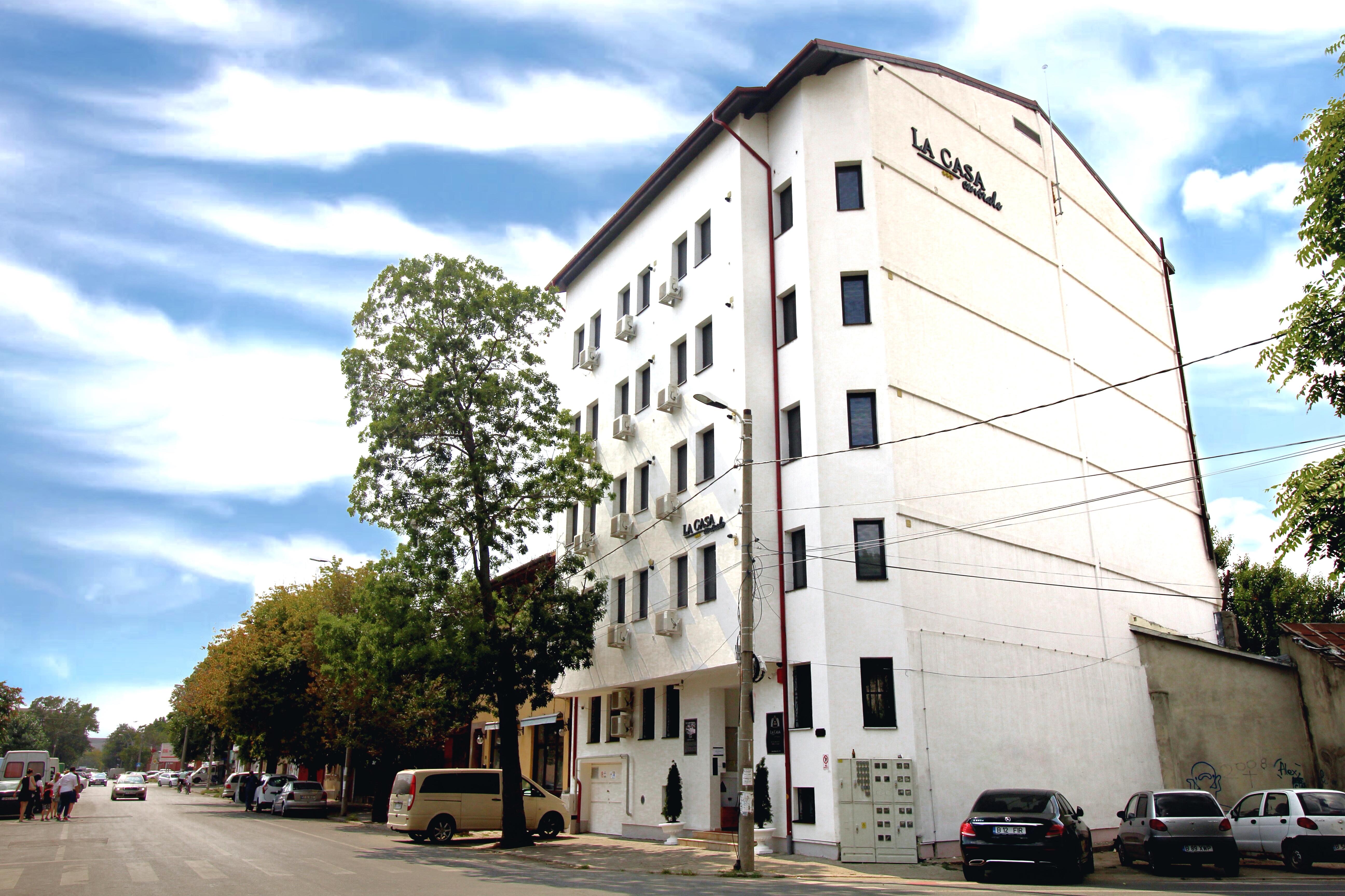 Hotel La Casa Centrale Букурещ Екстериор снимка