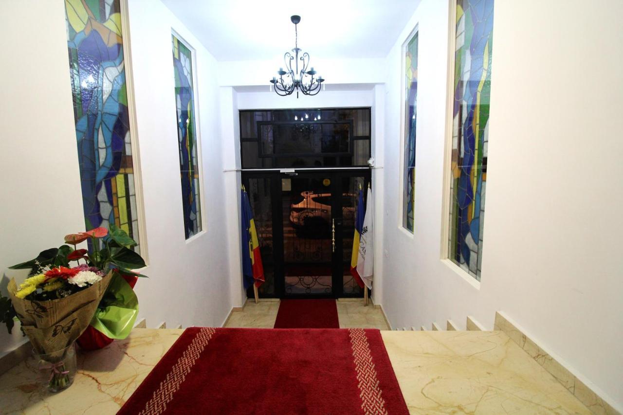 Hotel La Casa Centrale Букурещ Екстериор снимка