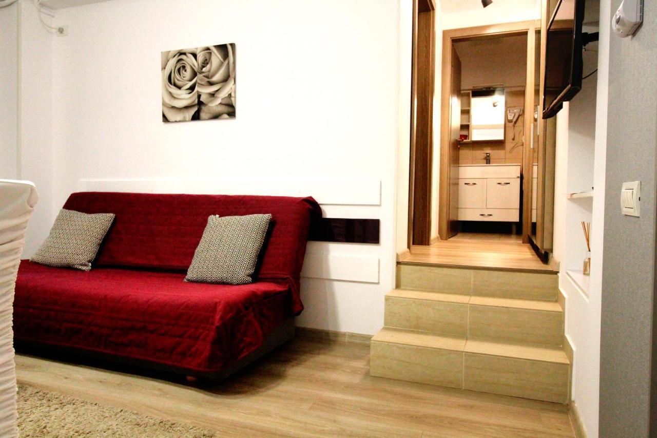 Hotel La Casa Centrale Букурещ Екстериор снимка